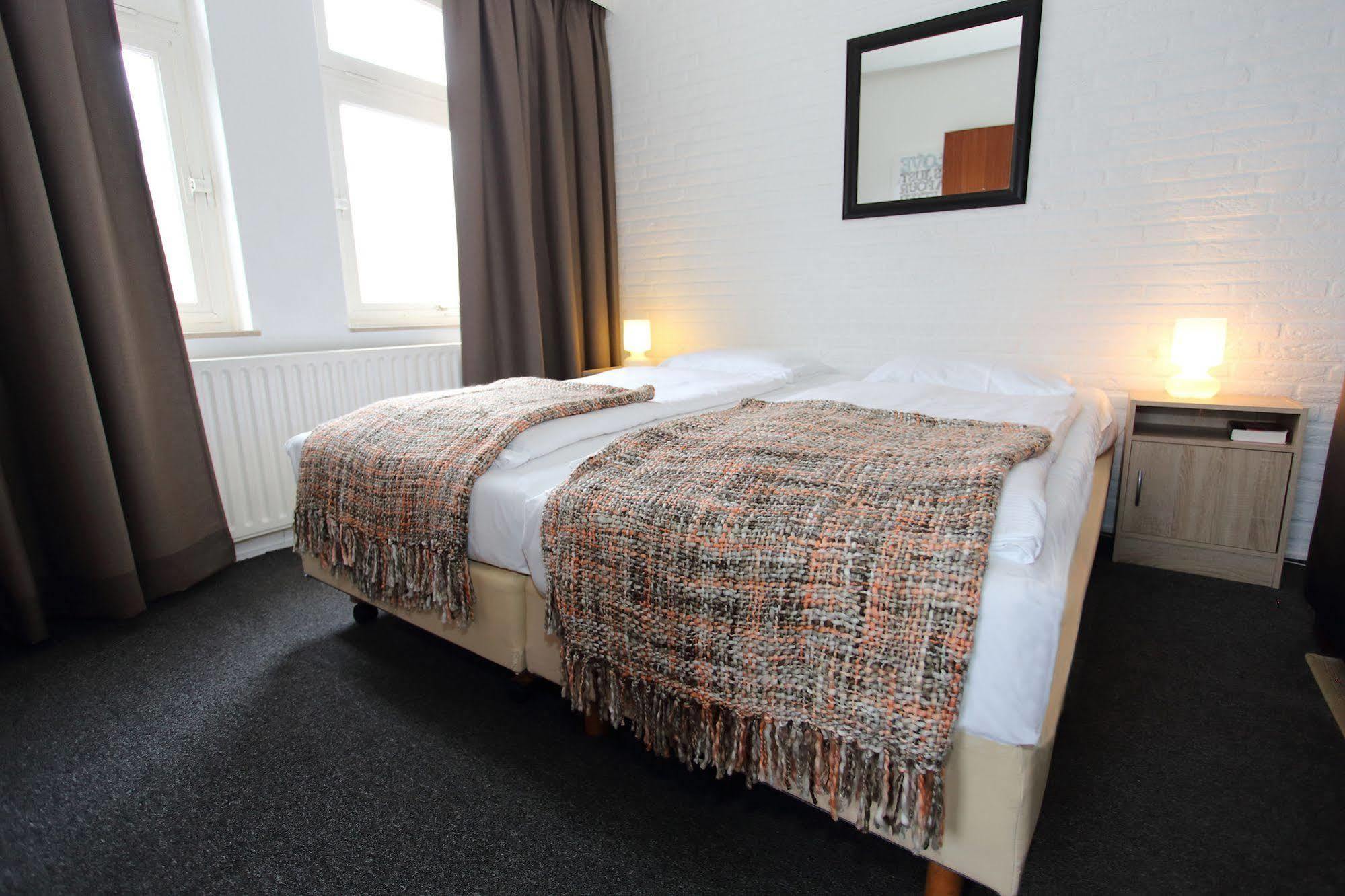 Hotel Botterweck Valkenburg aan de Geul Esterno foto